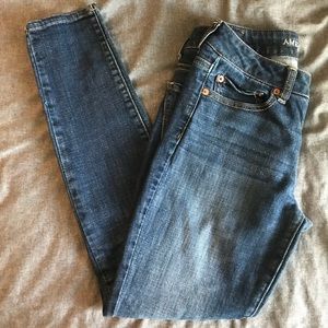 American Eagle High Rise Skinny